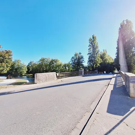 Joli T2 Renove Bord Plan D'eau * Сен-Жан-д'Анжели